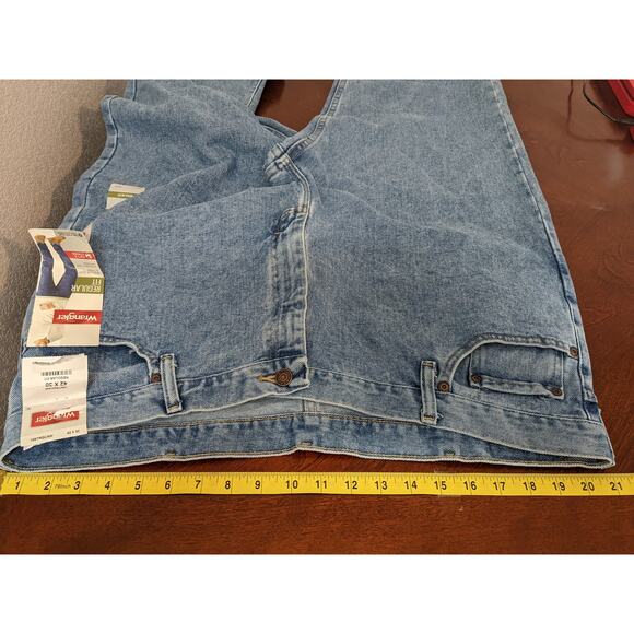Wrangler Jeans 42x30 Blue Mens Regular Fit Straight Legs Comfort Denim Mid Rise - Picture 8 of 11